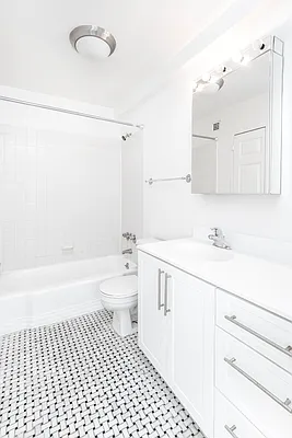 Rented by Platinum Properties | media 15