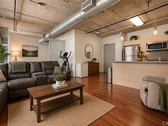 2nd image of 645 W 9th St APT 314