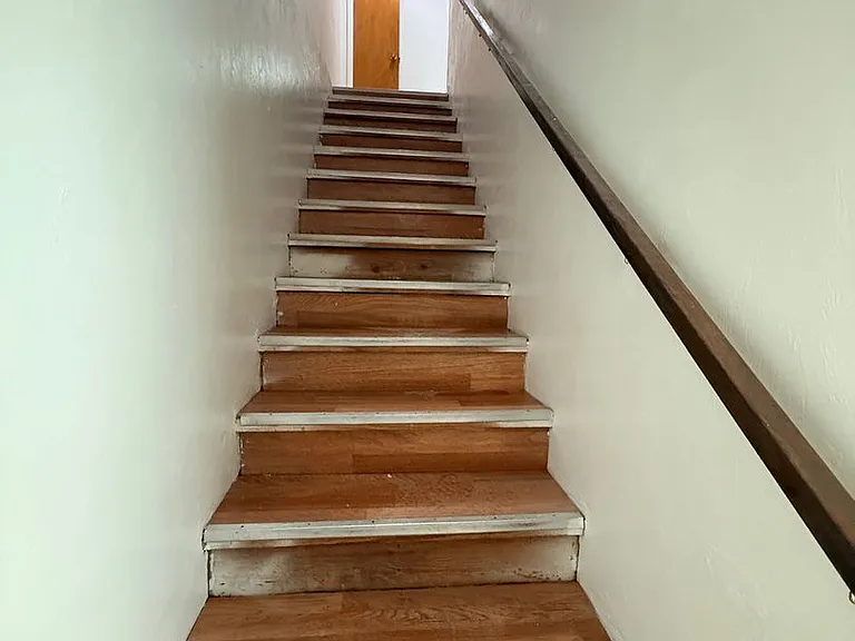 2614 SW 31st Pl — Photo 11