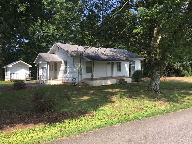 2nd image of 150 Pressley Rd