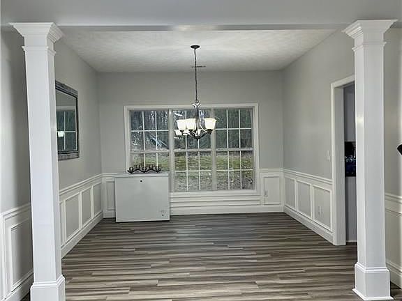 2nd image of 2625 Fairmont Park Ct