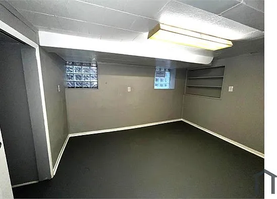 3 bed, $1,700 — Photo 4