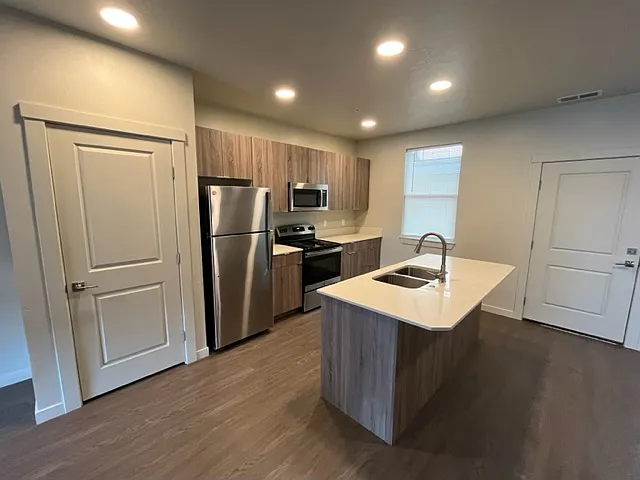 622 Fillmore St #207 — Photo 6