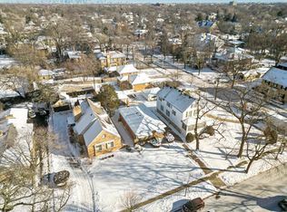 706 N Oak Park Ave, Oak Park, IL 60302