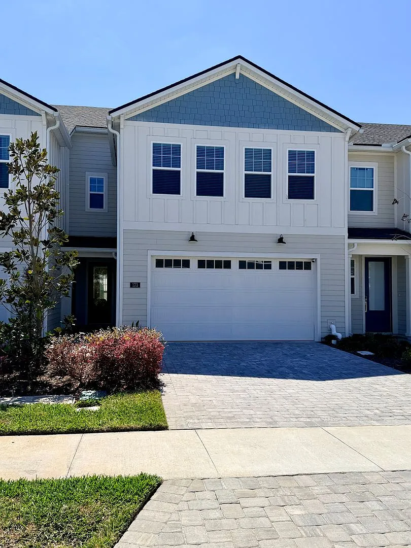 Riverfront View 3BR/2.5BA Luxury Townhome — Photo 1