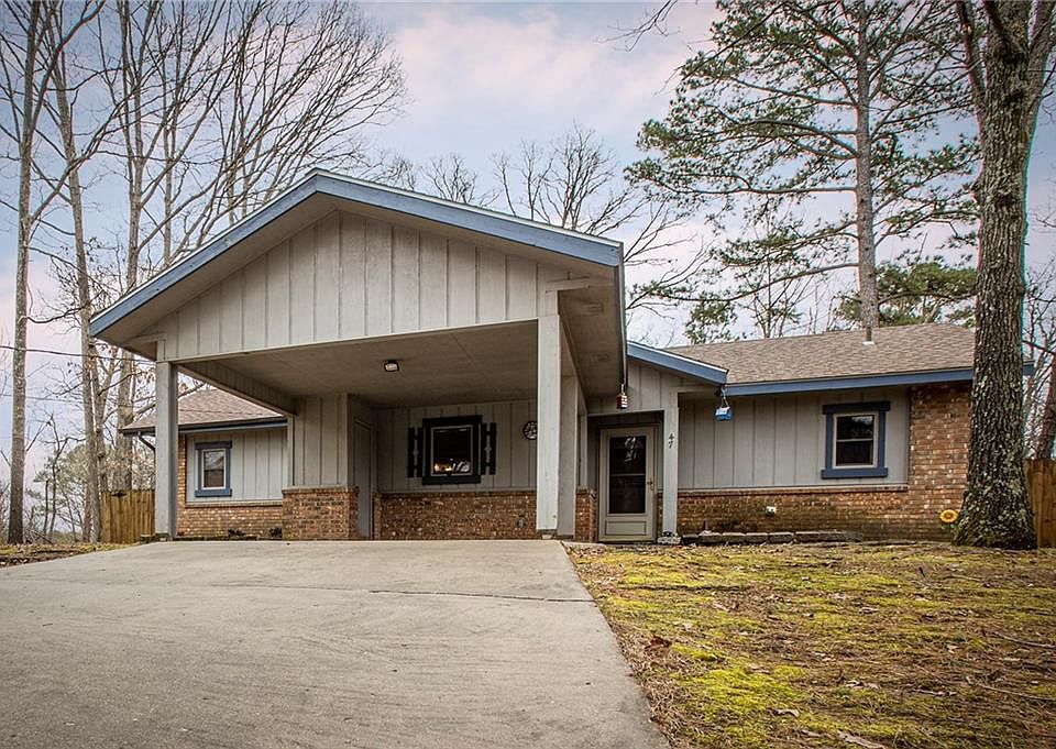 1st image of 47 Leicester Dr