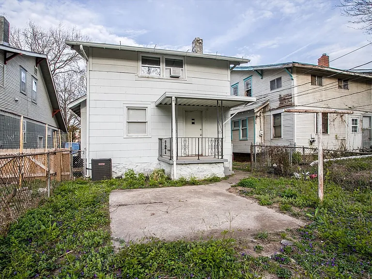 3817 S Benton Ave — Photo 21
