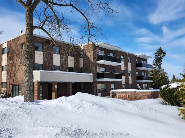 173 8th St #302, Collingwood, ON L9Y 2C9