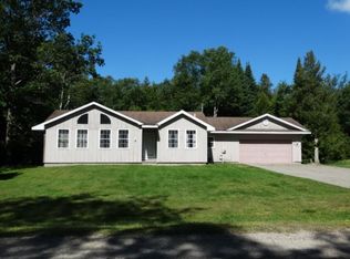 6997 Woodlea Rd W, Oscoda, MI 48750