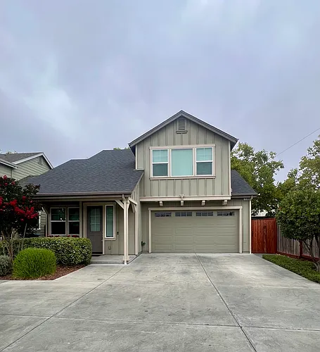 2698 Hardies Ln Photo 1