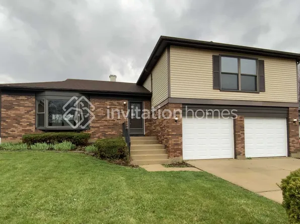 1134 Washington St, Bartlett, IL 60103