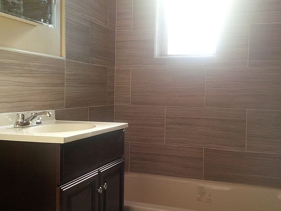 2nd image of 4149 Kings Hwy APT 3A