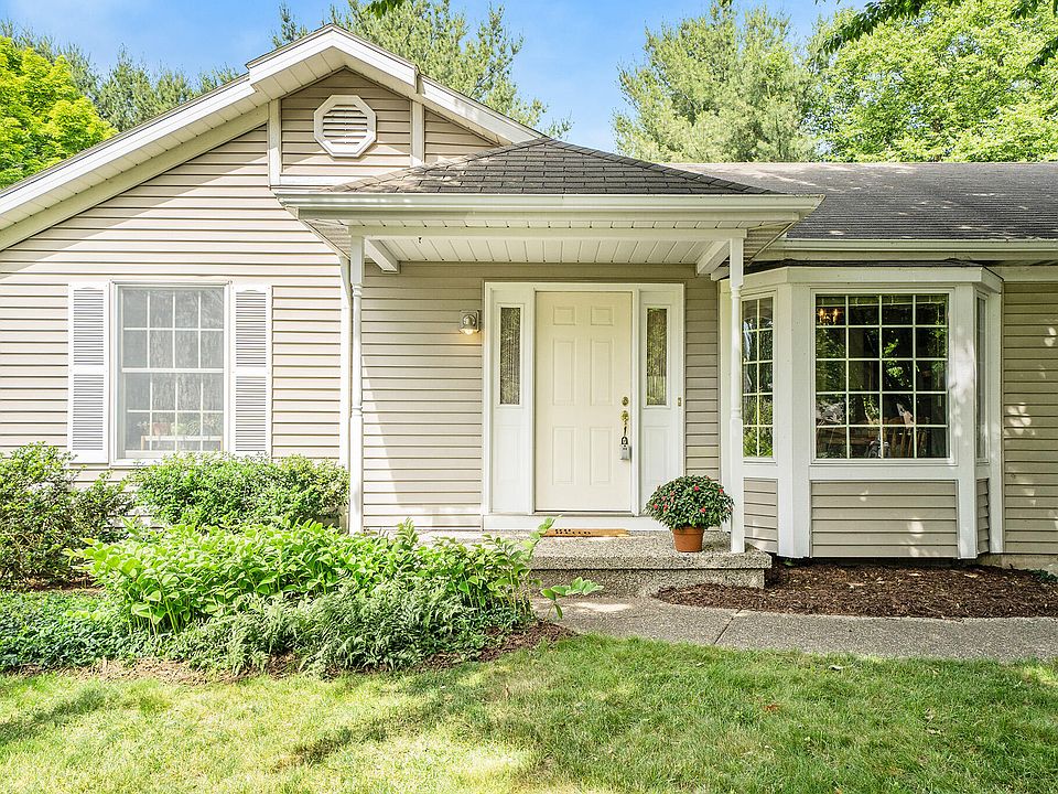 2657 Leffingwell Ave NE, Grand Rapids, MI 49525 Zillow