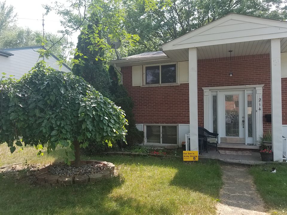 1st image of 214 S Christine St