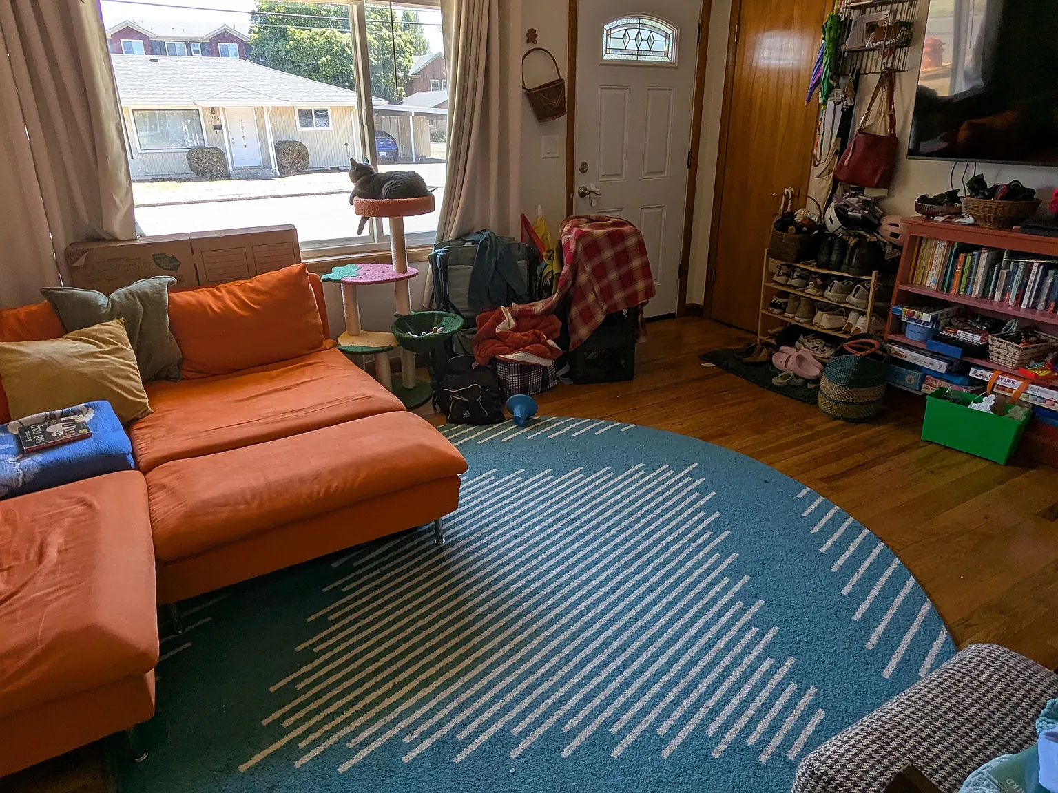 2 bed, 725 sqft, $1,650 — Photo 2