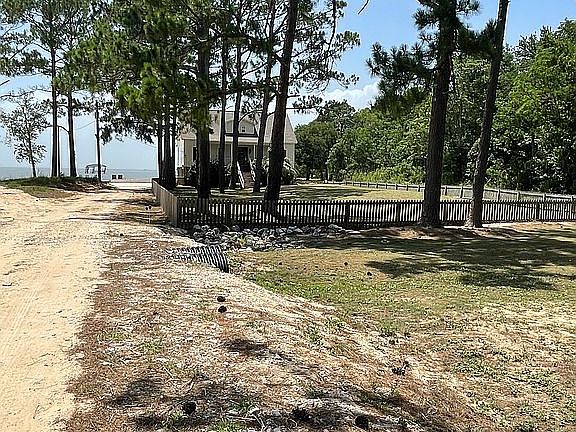5th image of 6377 Jacksons Oak Dr