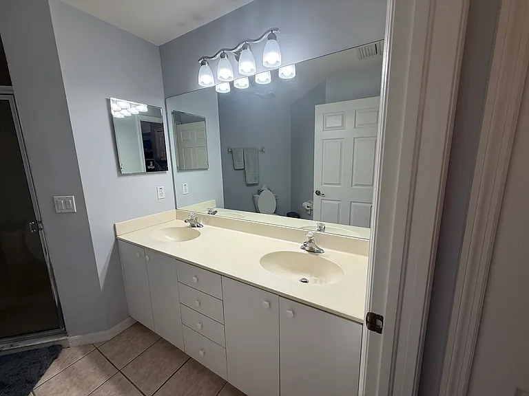 4015 Palm Tree Blvd #208 — Photo 4
