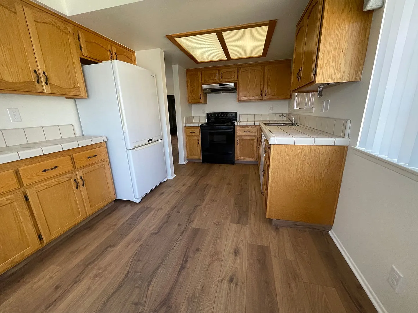 Jess Ranch- 55+ Gated Senior Citizen Community, Refurbished 2 Bedrooms, 2 Bathrooms, Appliances I... — Photo 3
