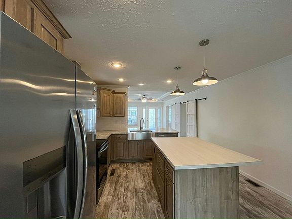 5th image of 22 Eland Dr #22