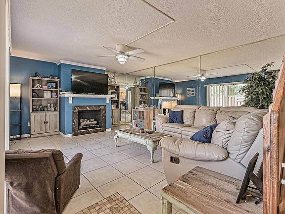 3rd image of 109 Cedar Dunes Dr