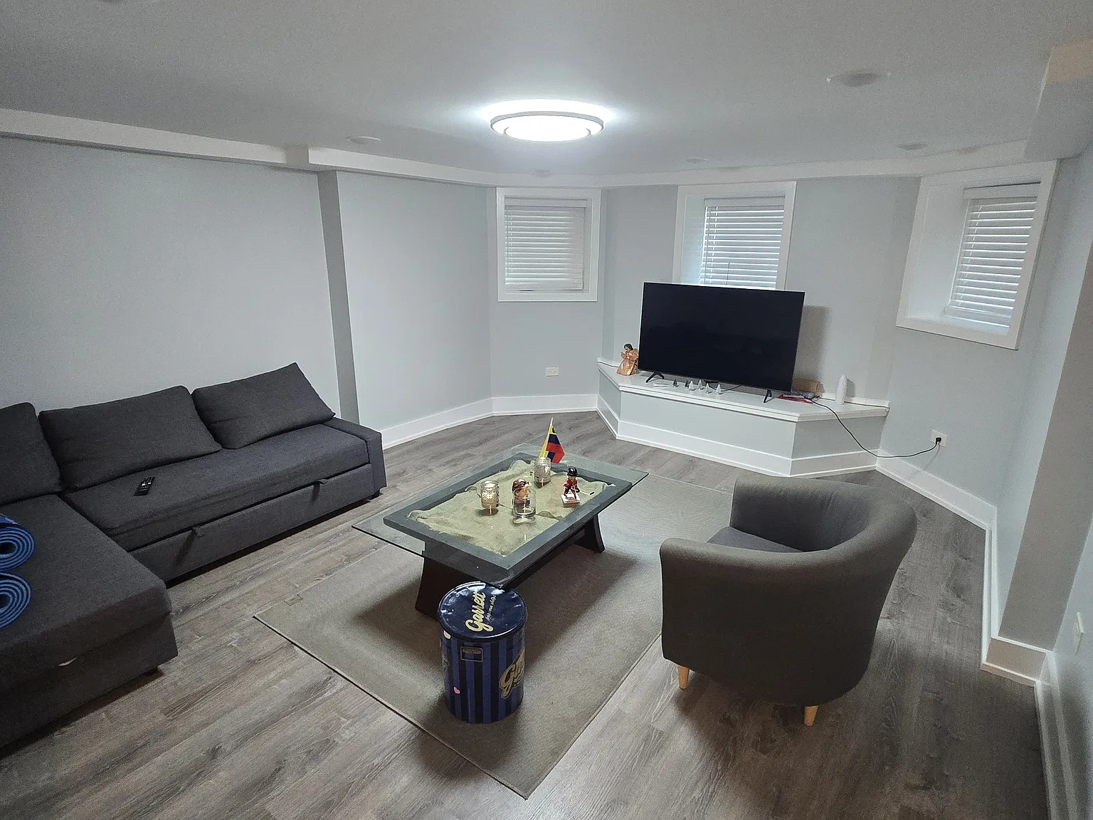 3 bed, 1500 sqft, $2,300 — Photo 2