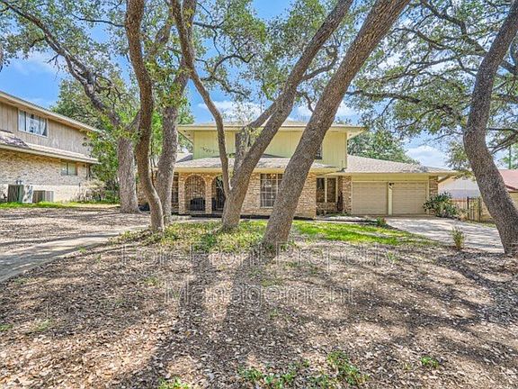 2nd image of 5422 Plantation Dr