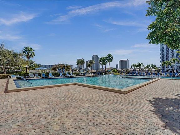 3rd image of 600 Three Islands Blvd APT 1702