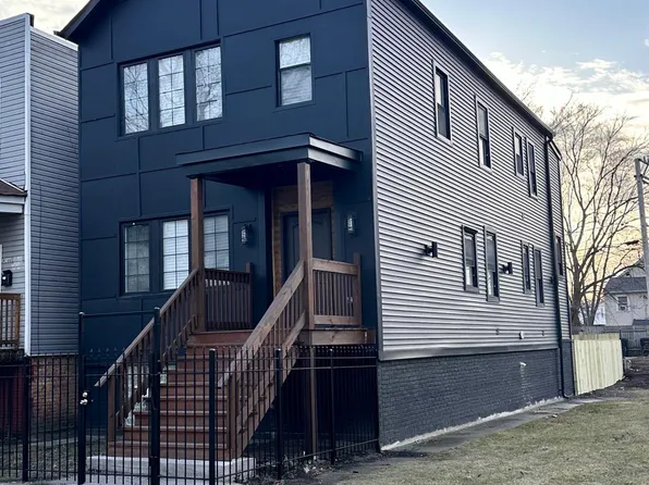 4162 S Wells St #1, Chicago, IL 60609