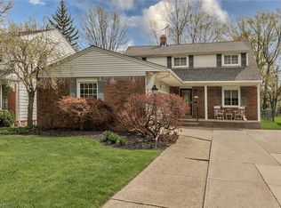 2131 Cedarview Dr, Beachwood, OH
