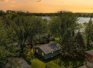 27698 Lakewood Dr NW, Isanti, MN 55040