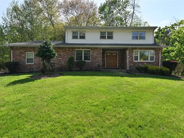 11 Sterling Road, Spring Valley, NY 10977