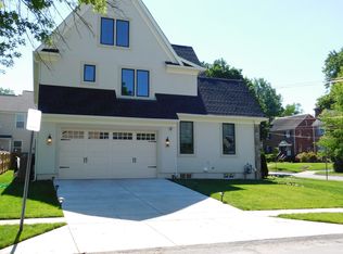 5527 Southwick St, Bethesda, MD 20817