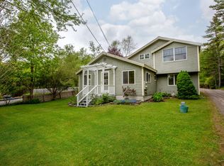 8 Lucky Ln, Harpswell, ME 04079