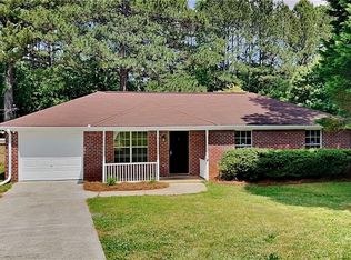 930 Steele Dr, Hampton, GA 30228