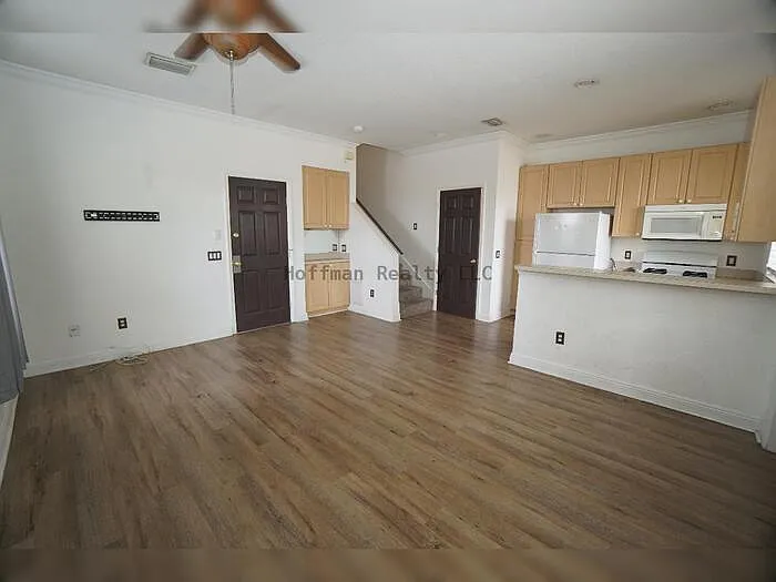 101 Key Haven Ct #1 — Photo 5