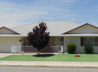 1180 W Whittier Ave, Hemet, CA 92543