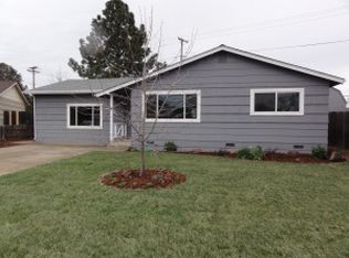 3801 Meteor St, Redding, CA 96002