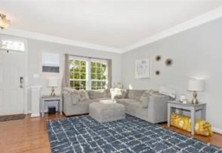 9648 Atterbury Ln — Photo 3