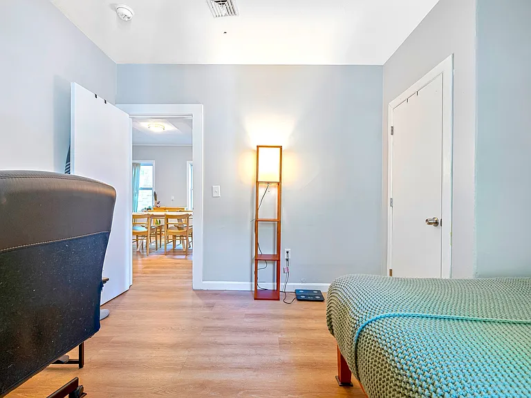 30 Hooper St #2 — Photo 4