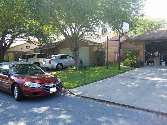 3rd image of 1609 Flamingo Ave
