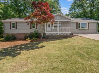 33 Russell Ln, Carrollton, GA 30116