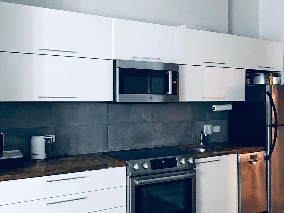 1st image of 650 W Wayman St Unit 207C