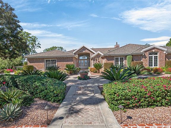 3rd image of 6872 Chartwell Dr