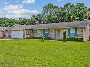 5543 Chantilly Cir, Milton, FL 32583