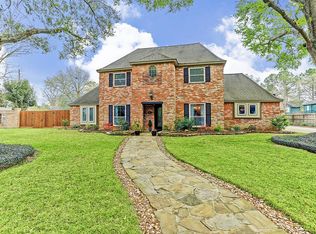 9111 Appin Falls Dr, Spring, TX 77379