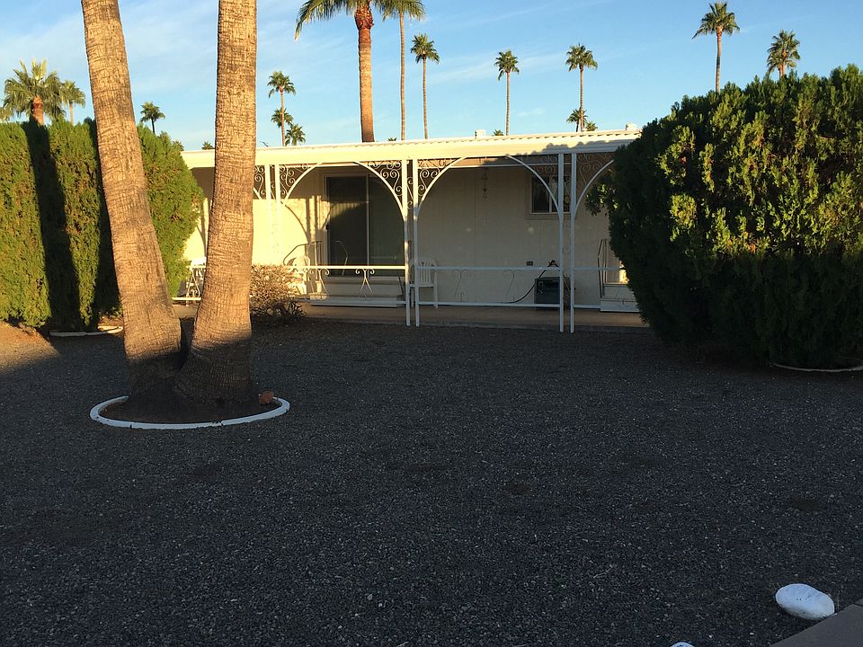 Side view - Spacious setting