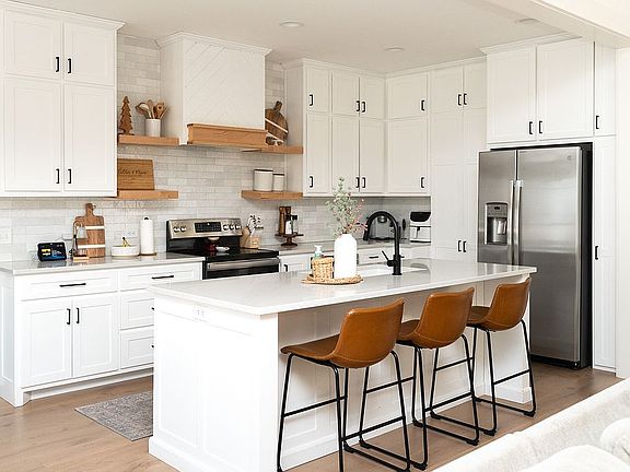 Kitchen with walk-in panty