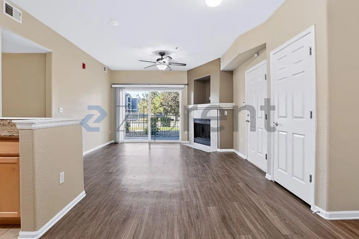 15700 E Jamison Dr — Photo 4