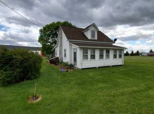 602 W Market St, Gratz, PA 17030