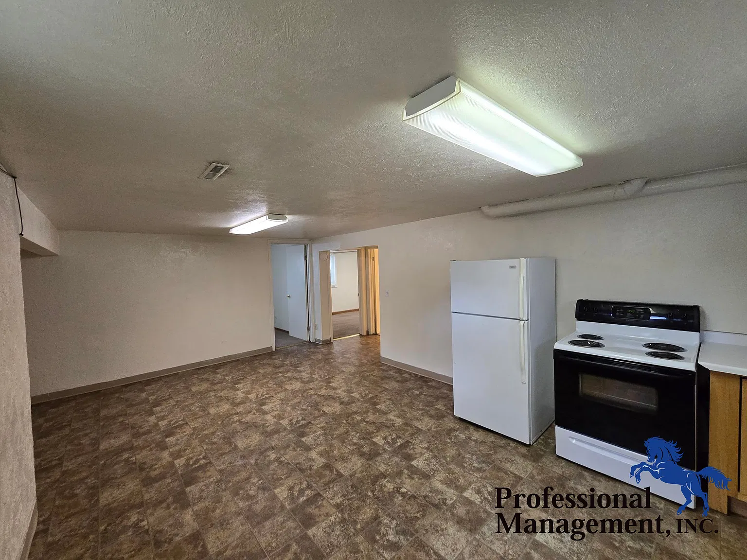 2 bed, 791 sqft, $795 — Photo 2